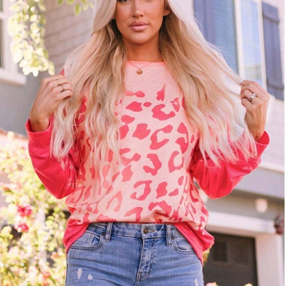 Leopard Print Sweatshirt - pink